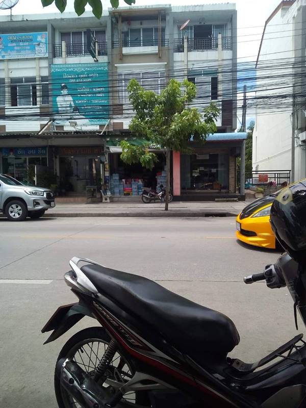 ขาย อาคาพาณิชย์ หมู่บ้านปาคเวย์โฮม ถนนราษพัฒนา (ซอยมิสทีน รามคำแหง)